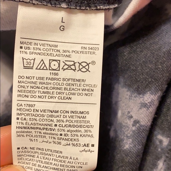 Tie Dye Leggings - Picture 8 of 8